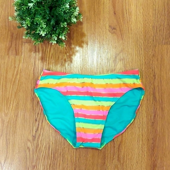 NWT Circo swim bottom. Size XL - Picture 1 of 5